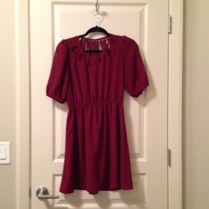 Red key-hole dress